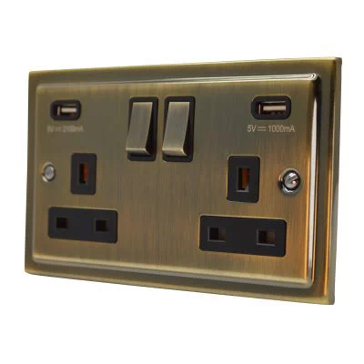 Deco Antique Brass Plug Socket with USB Charging