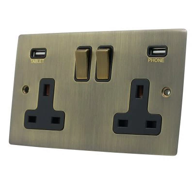 Elite Flat Antique Brass Plug Socket with USB Charging