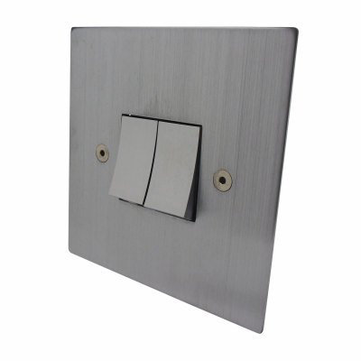 Click here to open the Seamless Square sockets and switches range