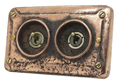 Click here to open the Titan Retrofit sockets and switches range