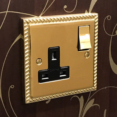 Georgian Premier Plus Polished Brass Sockets & Switches